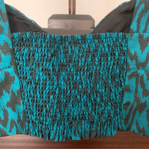 Wilfred Rhapsody Teal & Black Animal Print Cropped Top, Size 0 - Picture 8 of 12